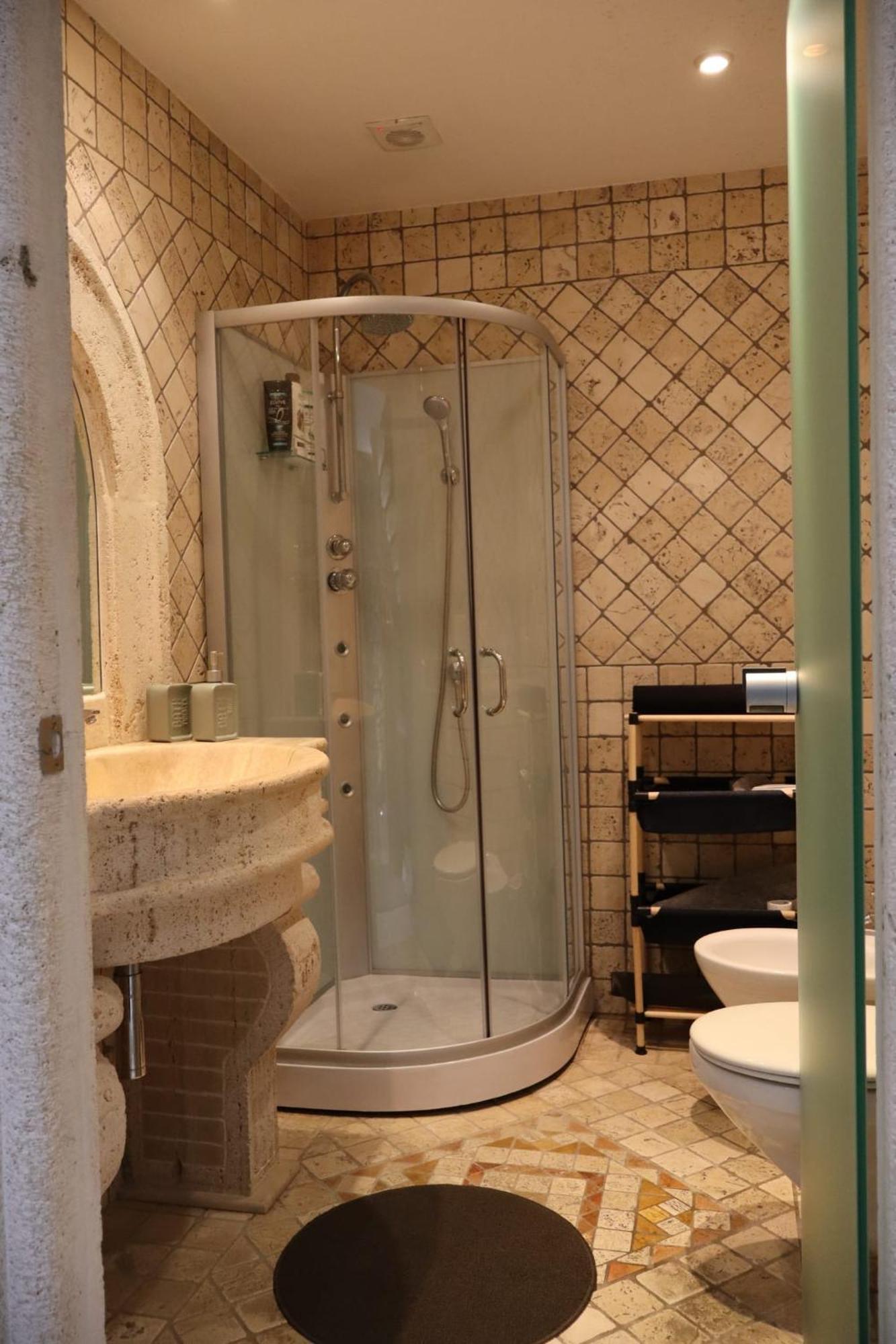 White Loft & Spa Viterbo Ngoại thất bức ảnh